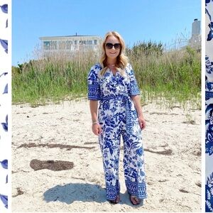 NWT All The Finery white and blue floral print Porcelain‎ Drift Jumpsuit